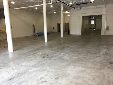 814 Virginia St E unit 4, Charleston, WV 25301 - photo 6