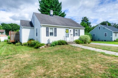 128 Holden St, Worcester, MA 01606 - photo 4