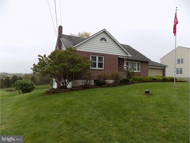 1508 Oak Rd, Pennsburg, PA 18073 - photo 2
