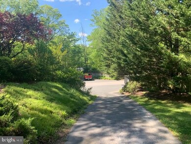 18334 Cato Ct, Triangle, VA 22172 - photo 3