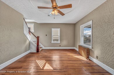 22 Larch Ln, Wilkes Barre, PA 18702 - photo 5