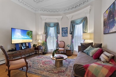 18 Worcester Square unit 3, Boston, MA 02118 - photo 3