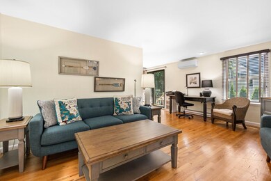 6-web-or-mls-12-old-colony-way-1