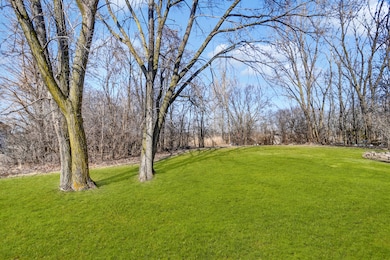 1822 Barthelone Ave, Crest Hill, IL 60403 - photo 3