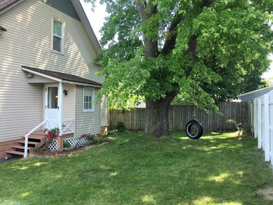 Shaded Side Yard - Fenced In!