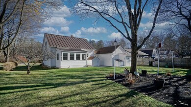 37 Robie St, Gorham, ME 04038 - photo 4
