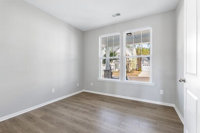 004-1041MagnoliaWarblerWay-Ravenel-SC-29