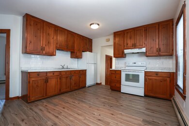 25 Blucher St unit 2, Manchester, NH 03102 - photo 4