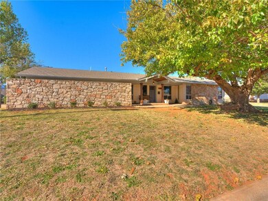 6417 N Ann Arbor Ave, Warr Acres, OK 73132 - photo 2