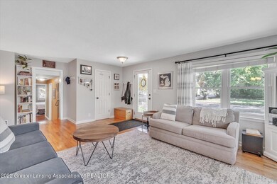 1705 Comfort St, Lansing, MI 48915 - photo 6