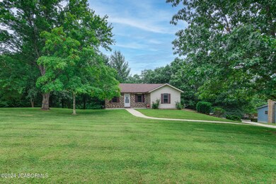 1609 Oak View Dr-02