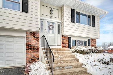 700 Evergreen Ct, Romeoville, IL 60446 - photo 3