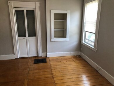 131 Pleasant St unit 3, Woburn, MA 01801 - photo 6