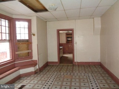 645 W Princess St, York, PA 17401 - photo 4