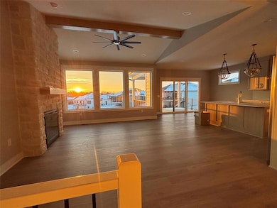 347 S Cedar Ridge Cove, West Des Moines, IA 50266 - photo 4