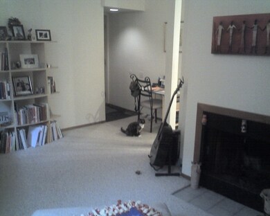 2652 N Wayne Ave unit 1F, Chicago, IL 60614 - photo 4