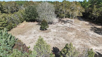 11925 Roberts Chapel Rd, Moss Point, MS 39562 - photo 5