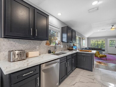 8303 Cienna Dr, Houston, TX 77040 - photo 5