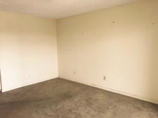 1950 NE Indian River Dr unit 304, Jensen Beach, FL 34957 - photo 6