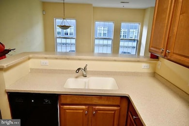 19 Fox Ct unit EE19, Delran, NJ 08075 - photo 2