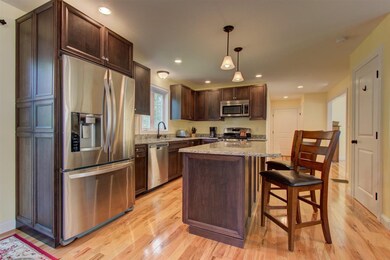 199 Walton Rd unit B, Seabrook, NH 03874 - photo 7