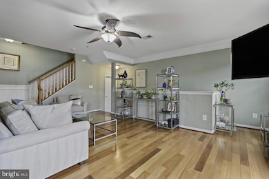 24634 Rosebay Terrace, Aldie, VA 20105 - photo 5