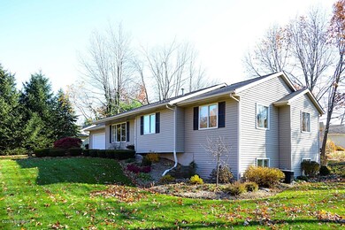 Deer Run Dr 222 Plainwell-26