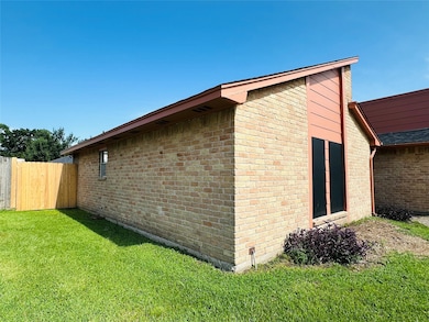 19834 Arrowsmith Dr, Humble, TX 77338 - photo 3