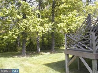 101 Laurel Cir, Newtown, PA 18940 - photo 2