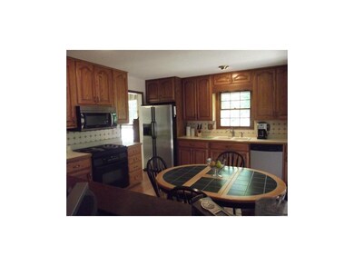 10011 Caenen Dr, Lenexa, KS 66215 - photo 7