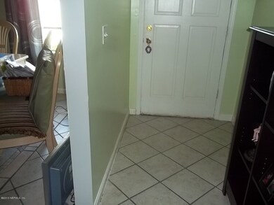 8468 Ivey Rd, Jacksonville, FL 32216 - photo 3