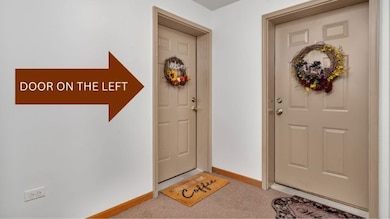 2670 Jodee Dr unit B, Joliet, IL 60436 - photo 2