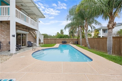 206 W Bahama St, South Padre Island, TX 78597 - photo 2