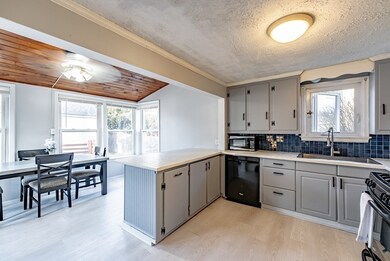 179 Nelson St, West Springfield, MA 01089 - photo 2