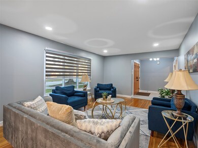 4119 Mischire Dr, Houston, TX 77025 - photo 5