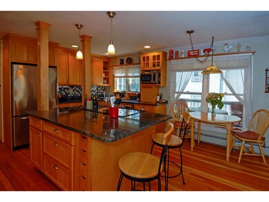 71 Warren St, Concord, NH 03301 - photo 3