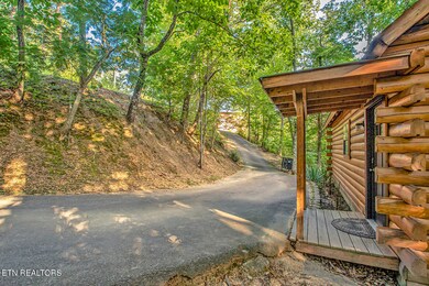 2140 Panther Way, Sevierville, TN 37876 - photo 4