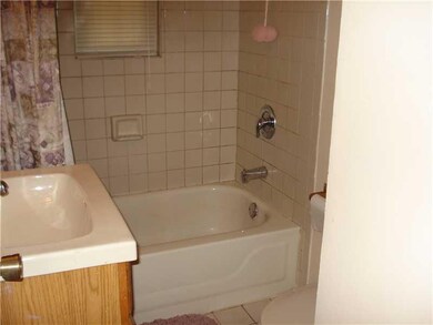 Full Bath.
