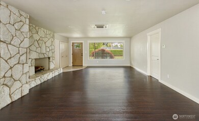 15029 106th St E, Puyallup, WA 98374 - photo 5