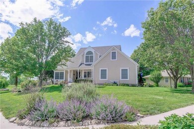 616 Condor St, Raymore, MO 64083 - photo 2