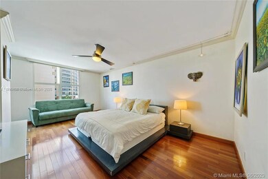 1500 Ocean Dr unit 504, Miami Beach, FL 33139 - photo 7