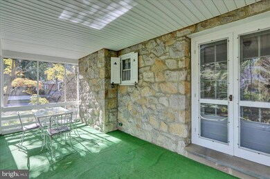 1339 Monroe Ave, Reading, PA 19610 - photo 5