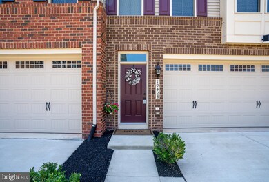 10428 Steeplechase Run Ln, Manassas, VA 20110 - photo 2