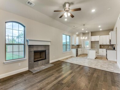 8300 Rockway St, White Settlement, TX 76108 - photo 2