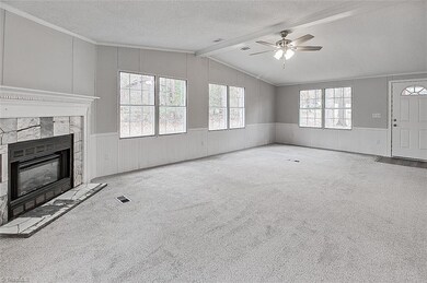 3063 Brookside Ct, Asheboro, NC 27205 - photo 5