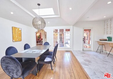 1522 Pandora Ave, Los Angeles, CA 90024 - photo 7