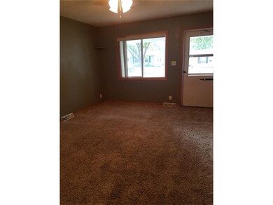 935 S 7th St, Marion, IA 52302 - photo 2