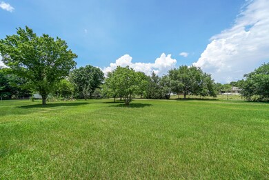 13626 Fm 442 Rd, Needville, TX 77461 - photo 3