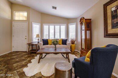Entry/Living