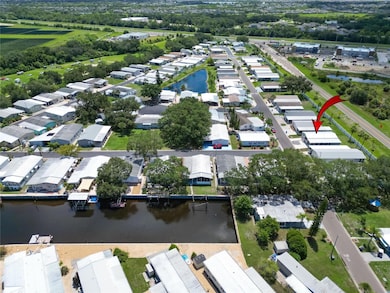 232 S Port Royal Ln, Apollo Beach, FL 33572 - photo 3